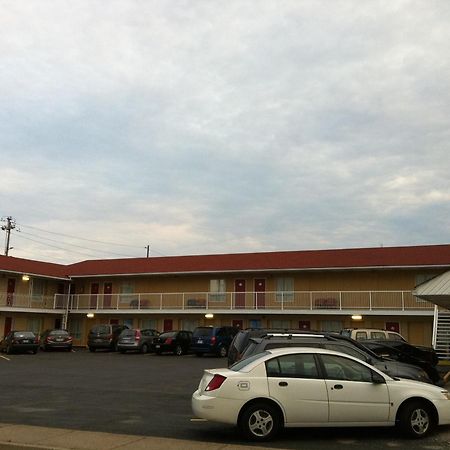 מפלי הניאגרה Scottish Inn Near The Falls And Casino מראה חיצוני תמונה