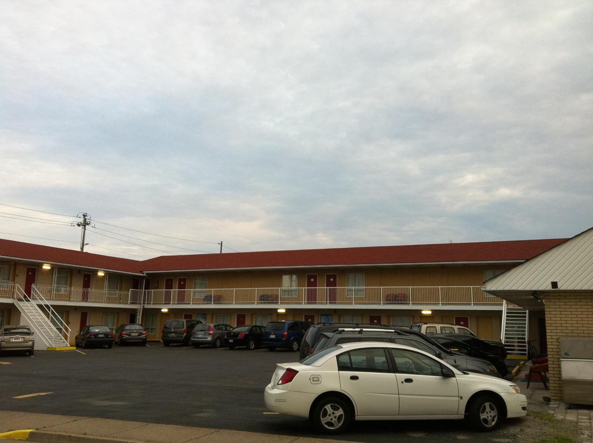 מפלי הניאגרה Scottish Inn Near The Falls And Casino מראה חיצוני תמונה